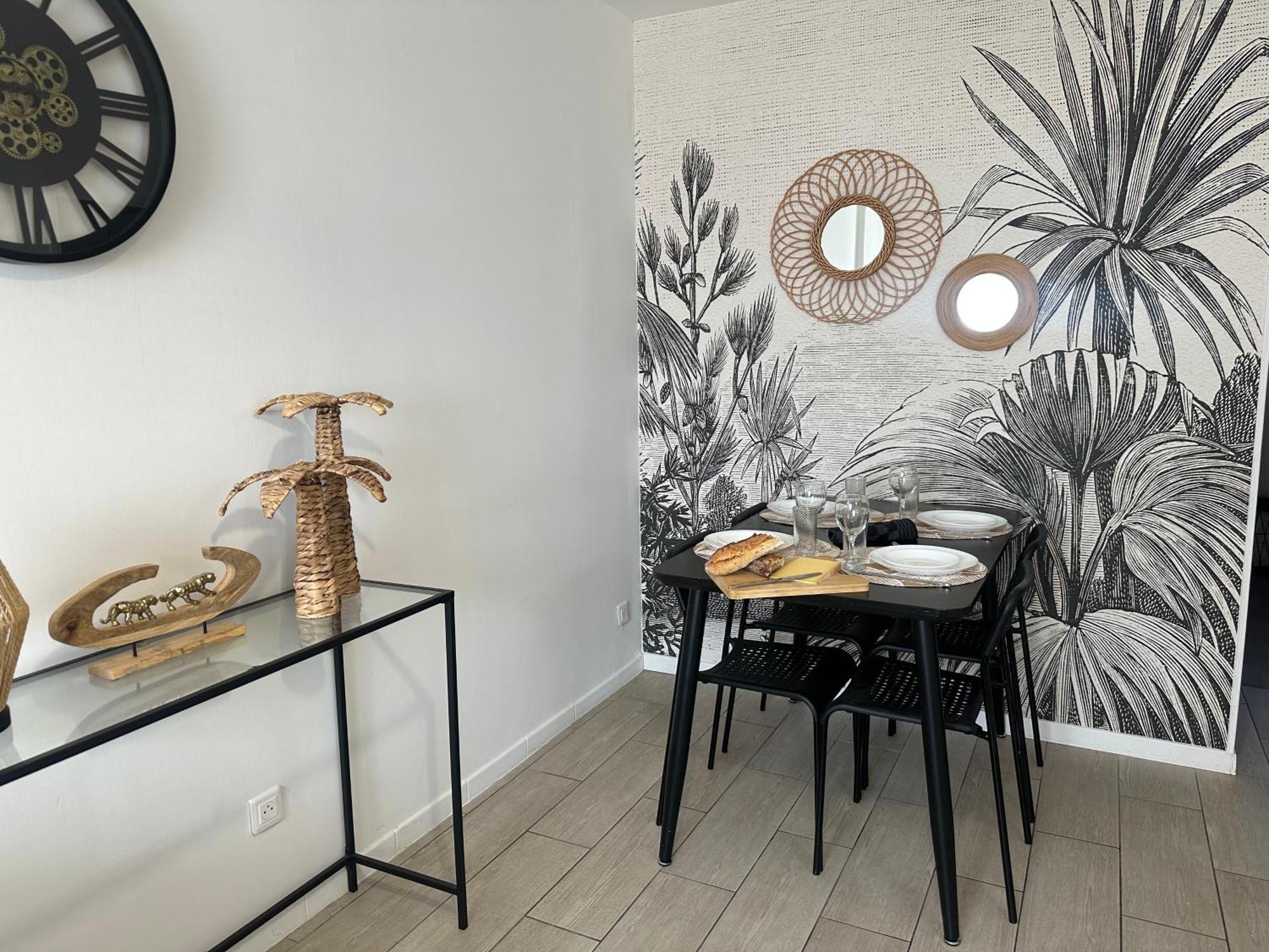 Le Boheme - Appartement Proche Gare Et Commerces Gisors Exterior foto